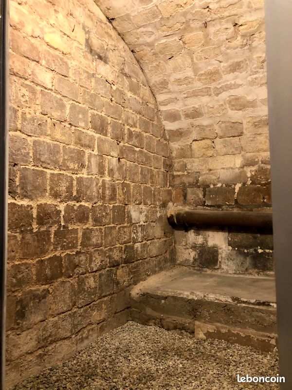Cave 4m2 (image 2)