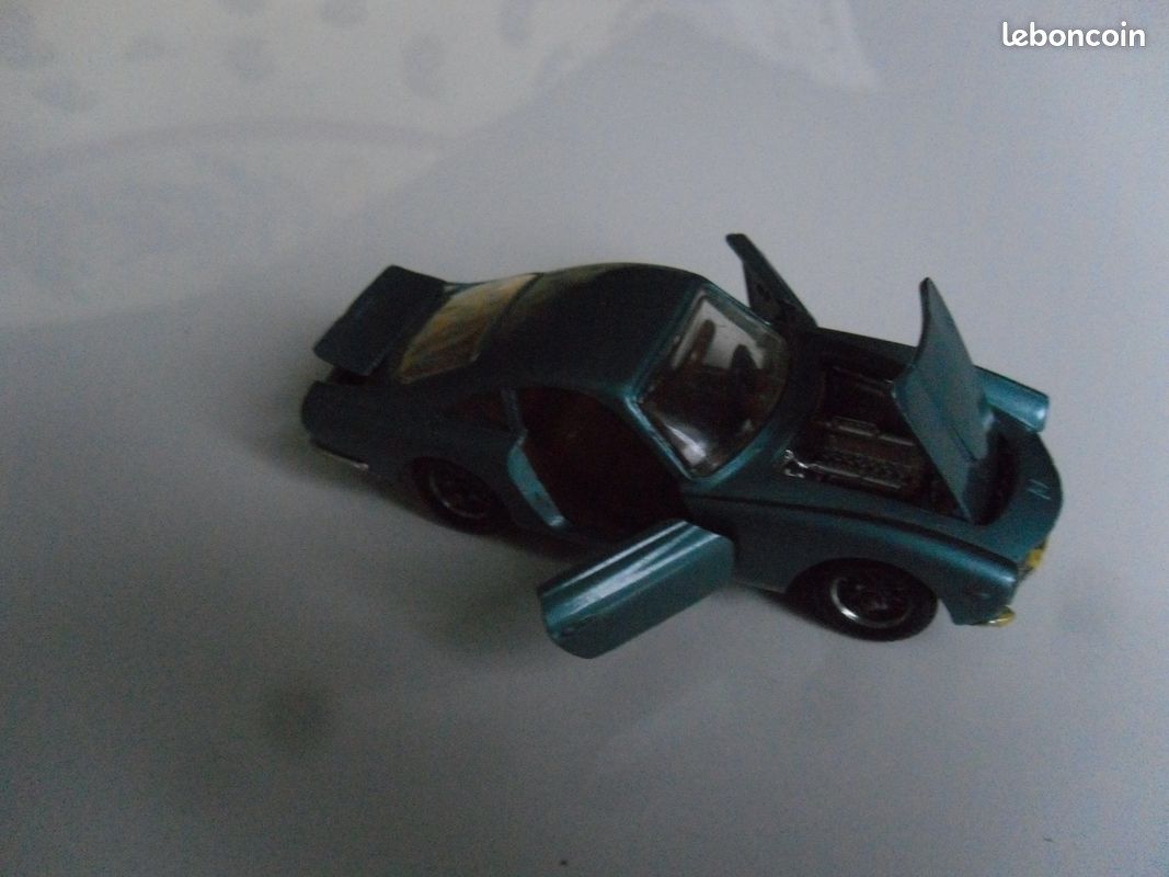 Politoys URSS 1/43 - Ferrari 250 GT Berlinetta - Modélisme
