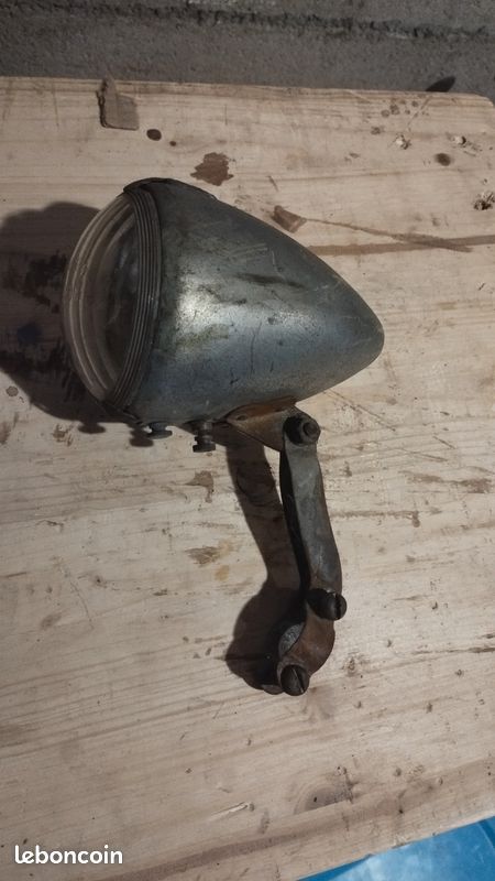 Feux gros phare vintage Vitalux vélo cyclo Moto ancien bouton Feux gros phare vintage Vitalux vélo cyclo Moto ancien bouton