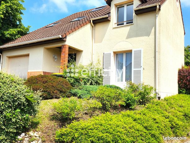 Maison 6 pièces 126 m²