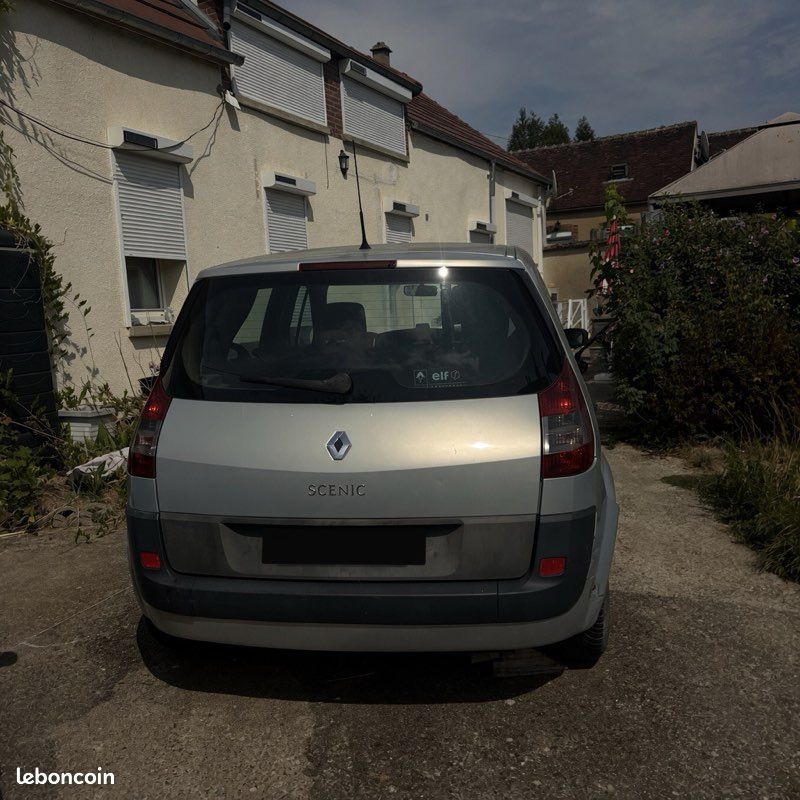 Renault scenic (image 2)