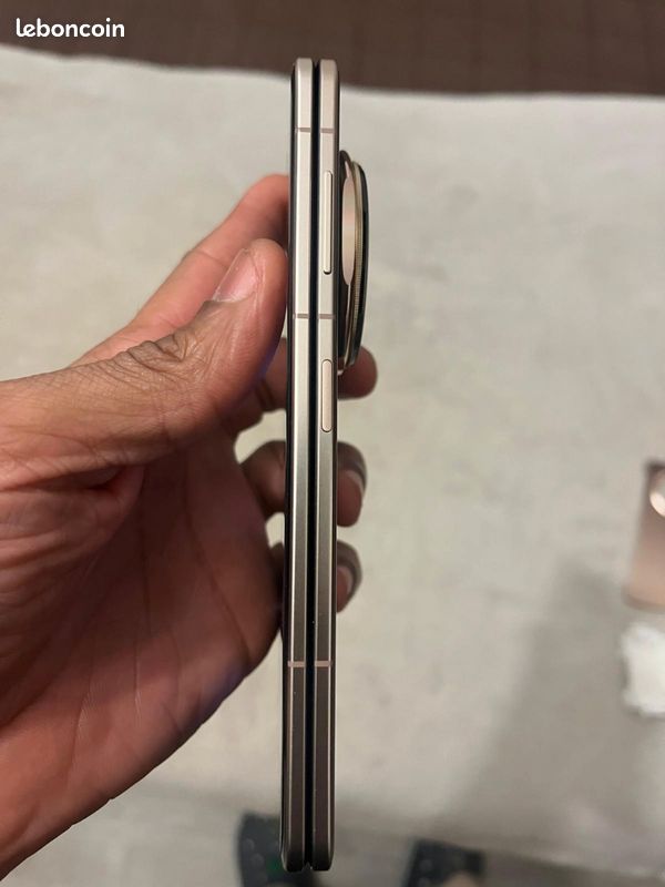 Honor magic v5 Dawn gold (image 4)