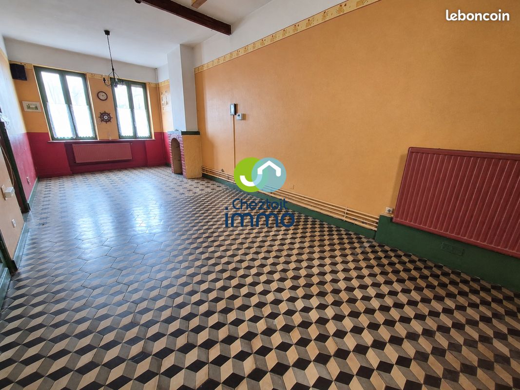 Maison 5 pièces 106 m² · à Tourcoing · 106 m² · 92 000 €