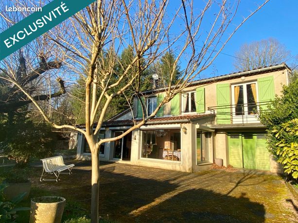 Propriété 8 pièces 146 m²