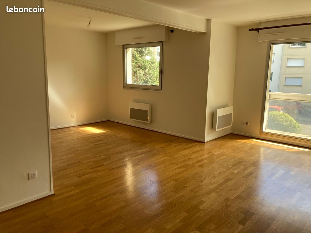 Appartement 4 pièces 82 m² · à Clermont-Ferrand · 82 m² · 990 €/mois
