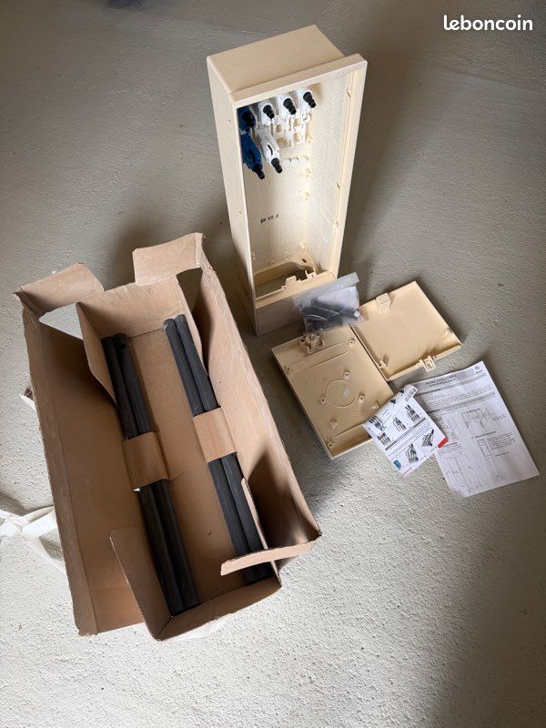 Coffret alimentation neuf (image 2)