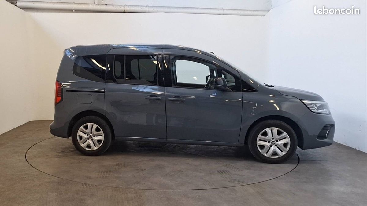 Renault kangoo blue dci 95 intens (image 5)