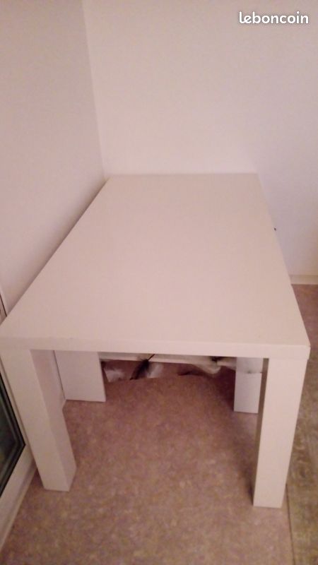 Table haute (image 1)