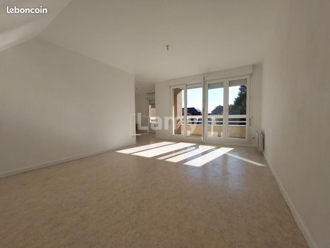 Appartement 2 pièces 60 m² · à Saint-Amand-les-Eaux · 60 m² · 589 €/mois