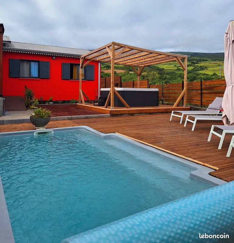 Maison 5 pièces 93 m² · à Saint-Joseph · 93 m² · 340 000 €