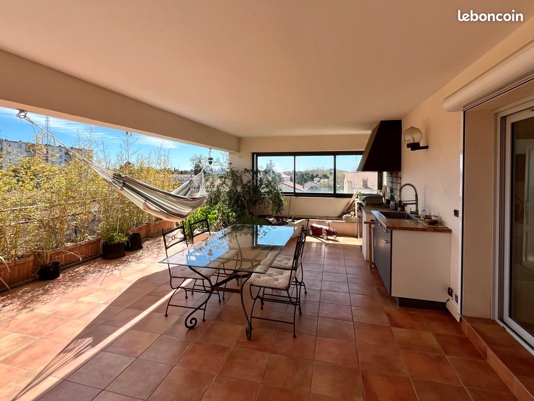 Parking 3 pièces 110 m² · à Montpellier · 110 m² · 335 000 €