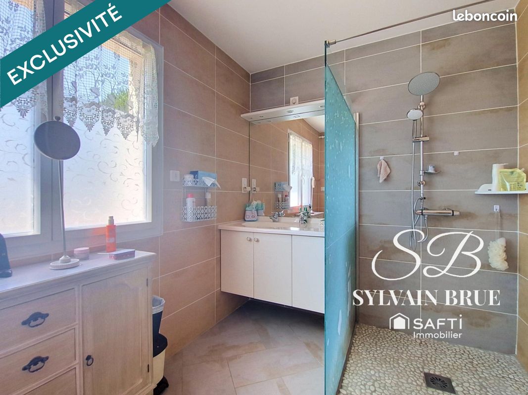Maison 7 pièces 161 m² (image 8)
