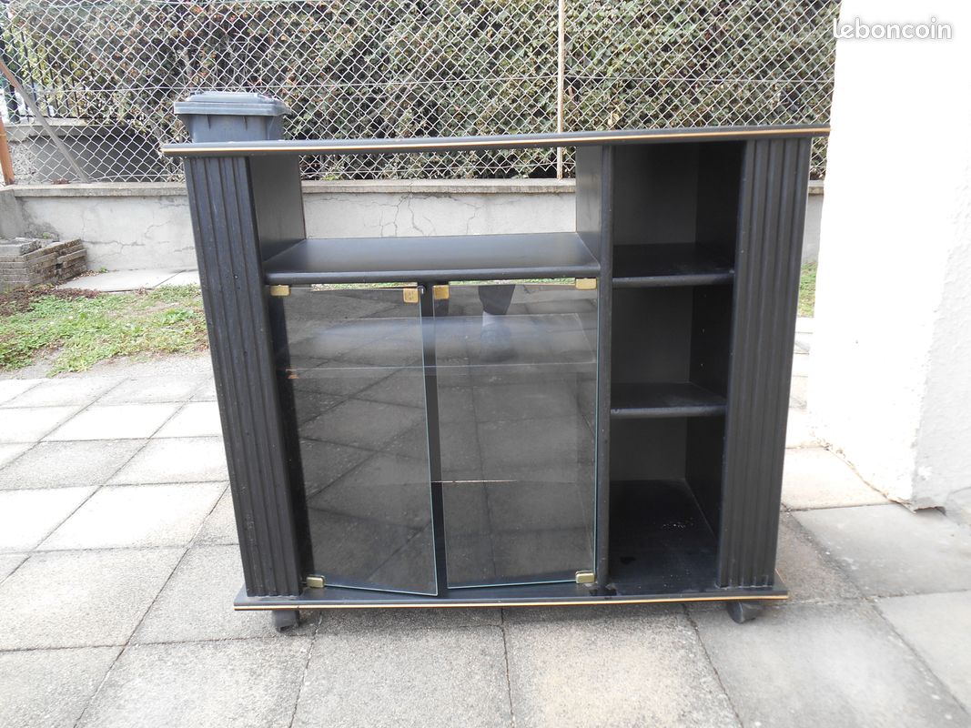 Meuble de rangement (image 1)