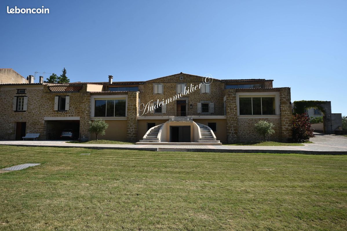 Maison 9 pièces 424 m² · à Fanjeaux · 424 m² · 490 000 €