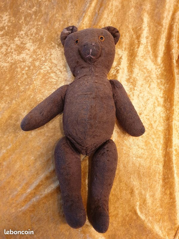 Vieil Ours En Peluche Ancien – Ours D'occasion – Charme Rétro Pour Collection