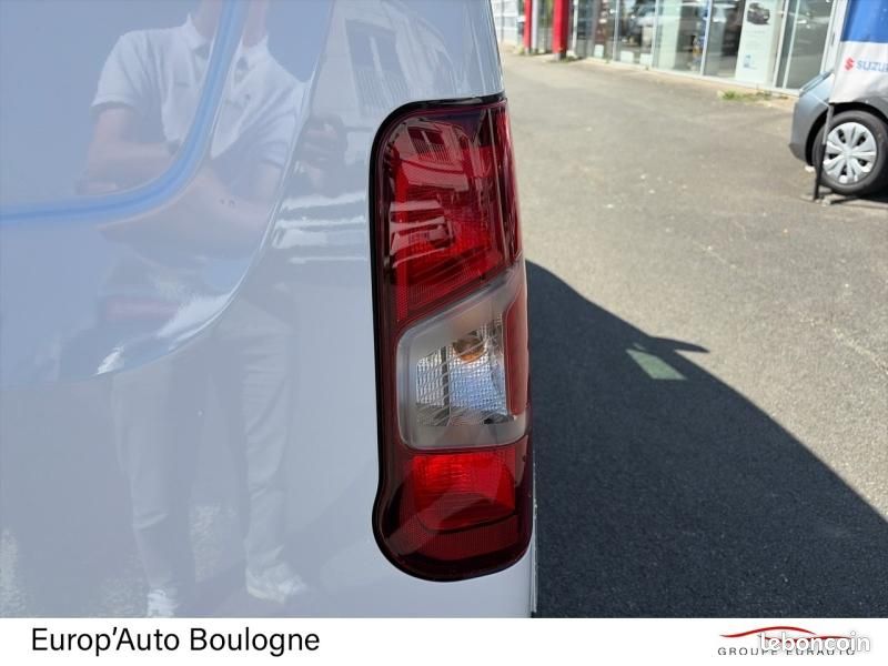 Opel Combo Cargo M Essence 110ch Pack Premium Connect (image 17)