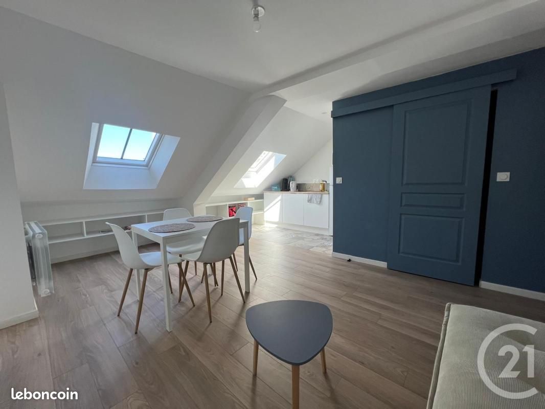 Appartement 2 pièces 27 m² · à Fougères · 27 m² · 450 €/mois