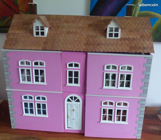 Maison de poupée miniature à construire - Collection DELPRADO