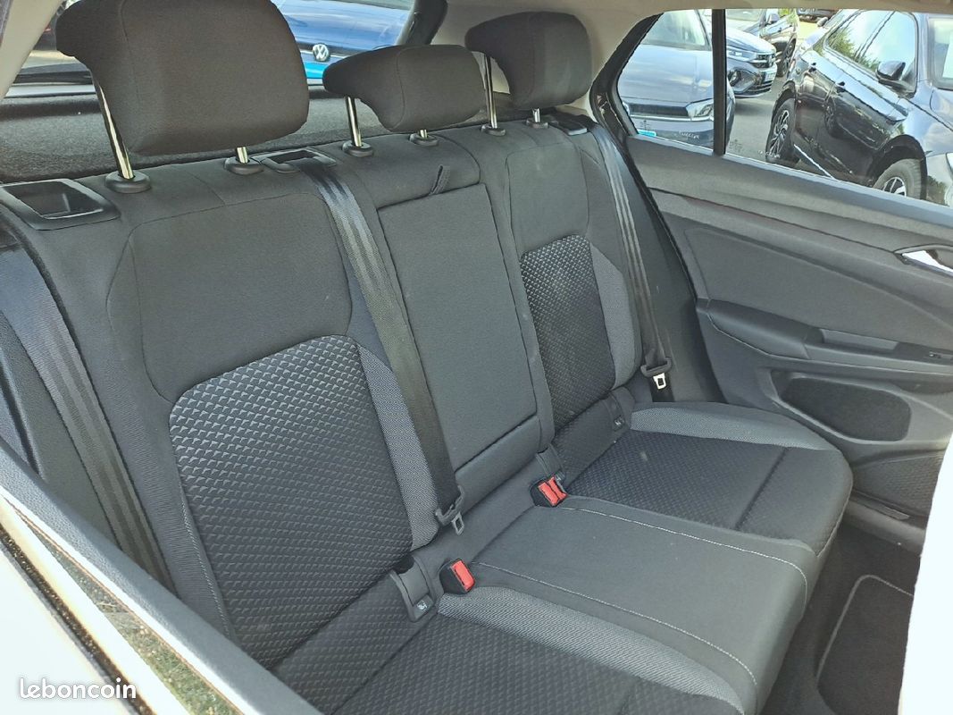 VOLKSWAGEN Golf 1.0 TSI OPF 110 BVM6 Active (image 19)