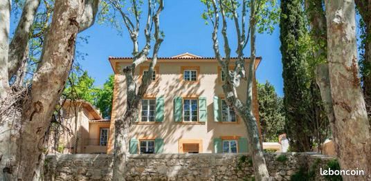 Appartement 5 pièces 80 m² · à Aix-en-Provence · 80 m² · 2 600 €
