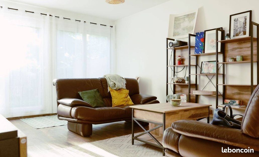 Appartement 5 pièces 11 m² · à Noisiel · 11 m² · 590 €/mois