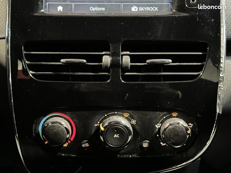 Renault Clio 1.5 dCi 90ch Business Eco² 90g (image 16)