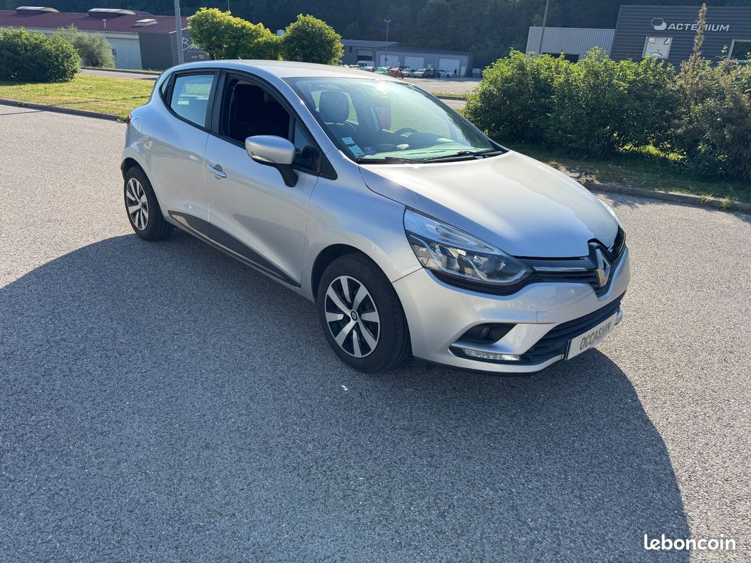 RENAULT CLIO IV BUSINESS TCe 90 Energy PREMIERE MAIN (image 6)