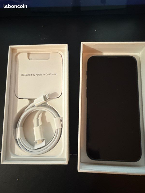 IPhone 13 mini et accessoires (image 1)