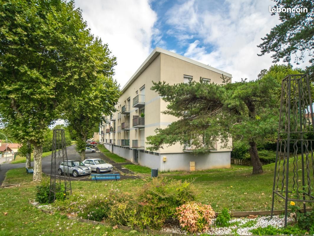 Appartement 4 pièces 65 m² · à Charolles · 65 m² · 541 €/mois