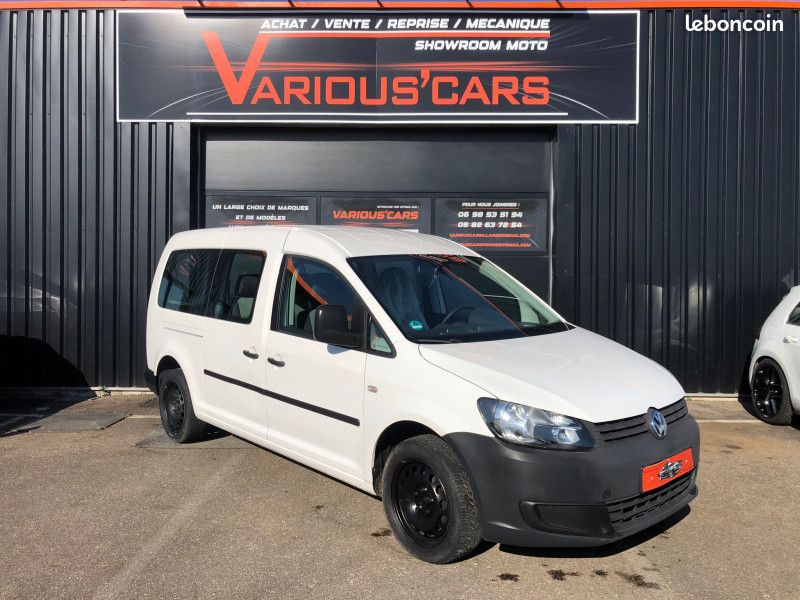 Volkswagen CADDY MAXI 1.6 TDI 102 CH BLUEMOTION TECHNOLOGY TRAMPER (image 1)