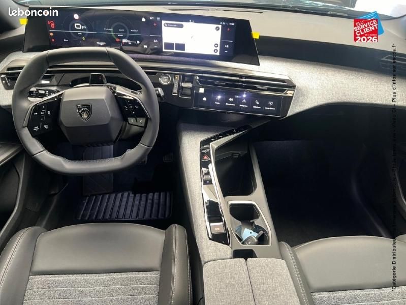 Peugeot 3008 1.2 Hybrid 145ch Allure e-DCS6 (image 17)