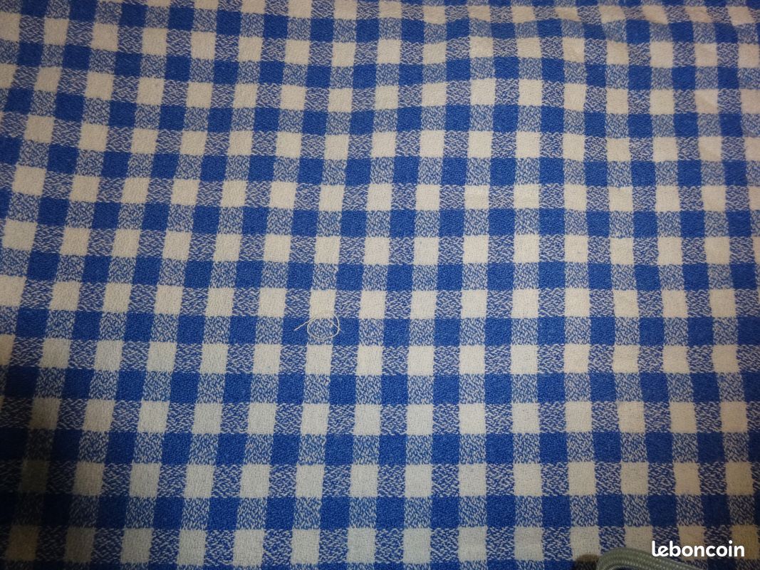 Lot De 2 Coupons Tissu Coton Motif Jouets Anciens + Vichy Bleu - Pour Couture Et Loisirs Créatifs
