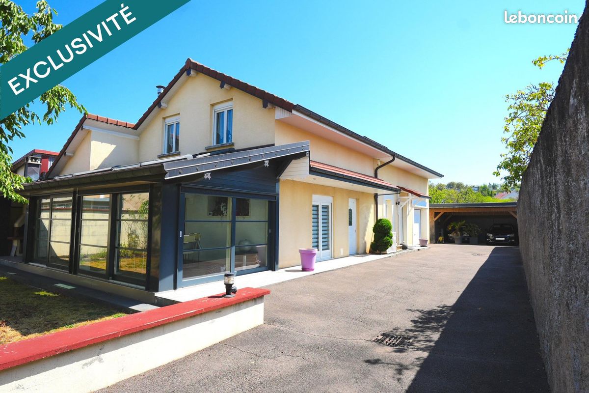 Maison 5 pièces 190 m² · à Lure · 190 m² · 262 000 €