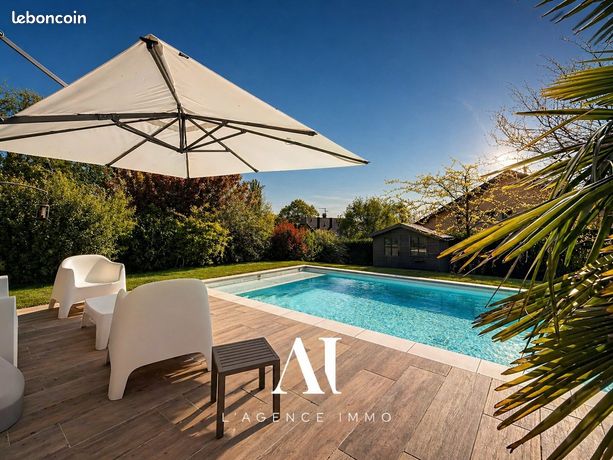 Villa 6 pièces 339 m²