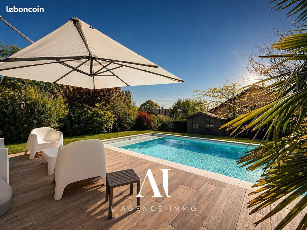 Villa 7 pièces 339 m² (image 2)