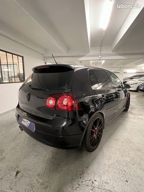 VOLKSWAGEN Golf GTI Edition PIRELLI 2.0L 235 ch - 2008 - 158 000 km - SUIVI COMPLET - MODELE RARE - REGULATEUR - PHARES LED - ALARME (image 5)
