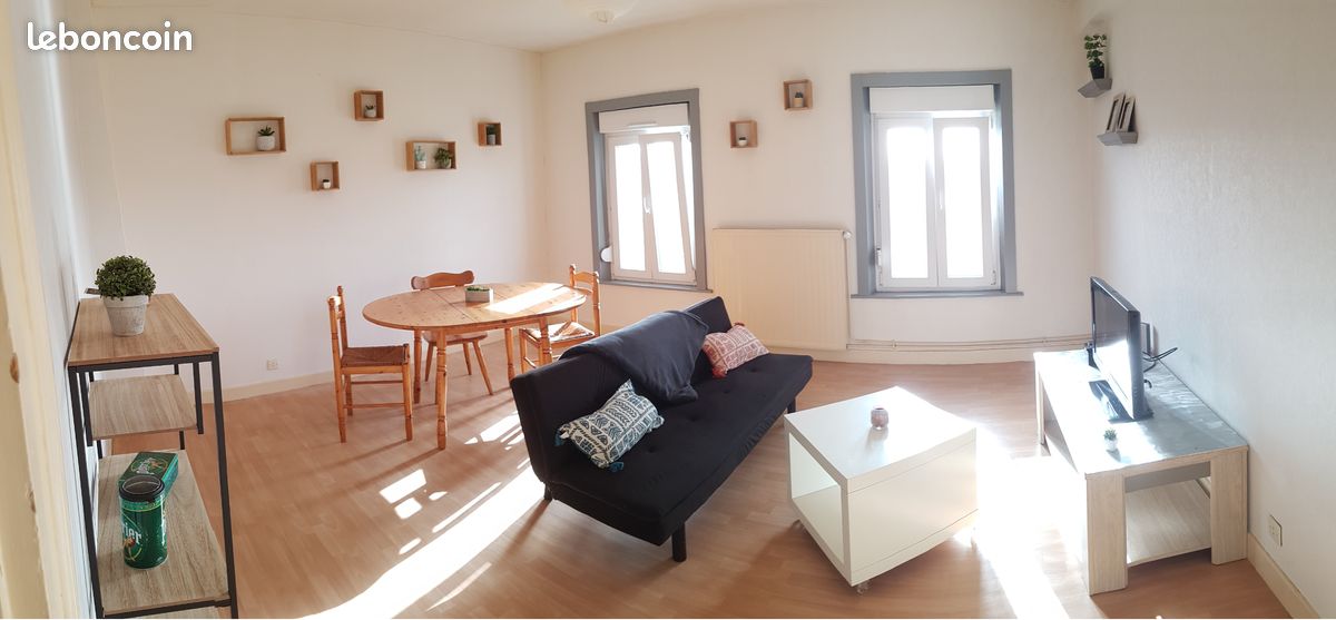 Appartement 3 pièces 67 m² · à Charmes · 67 m² · 600 €