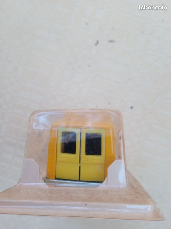 Miniature Renault Express Postes PTT Jaune Majorette 1/53 - Neuf En Blister Ouvert