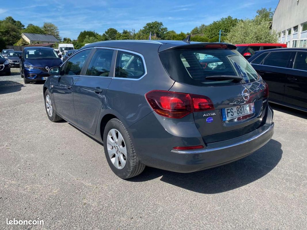 OPEL ASTRA SPORTS TOURER 1.7 CDTI FAP - 110 - EcoFlex - S&S (image 20)