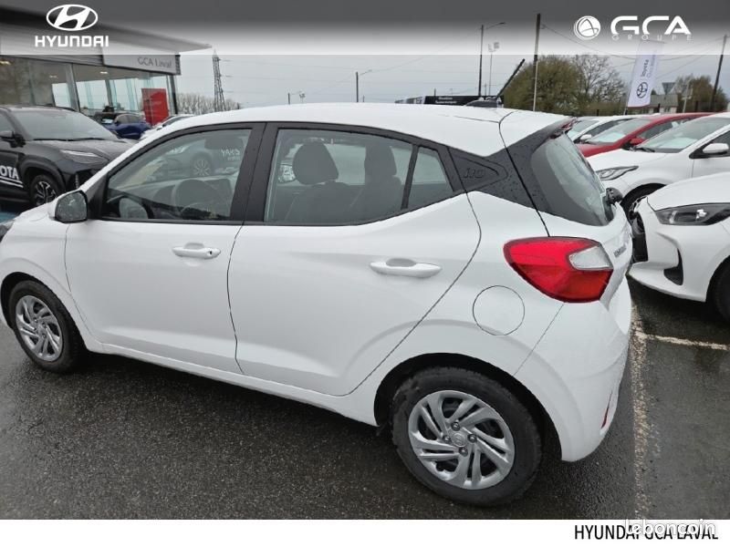 Hyundai i10 1.0 67ch ECO Intuitive (image 2)