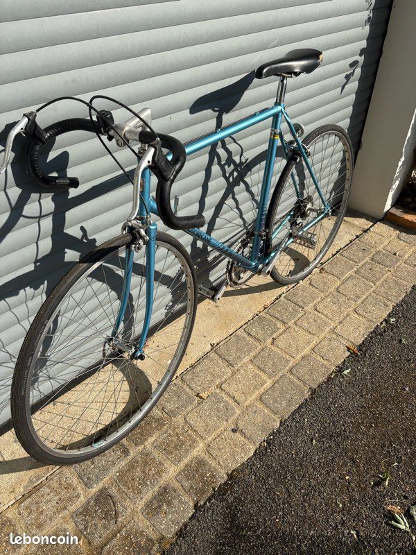 Vélo vintage motobécane (image 2)