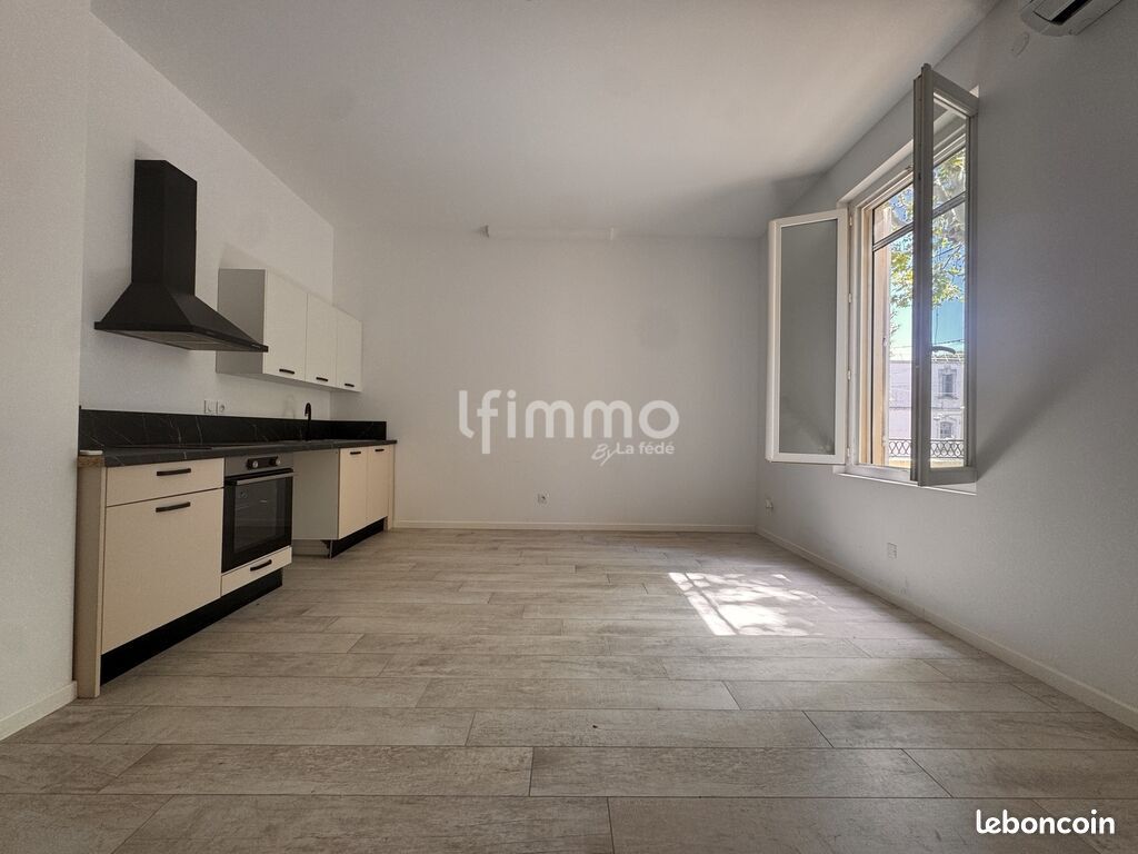 Appartement 2 pièces 35 m² · à Port-Saint-Louis-du-Rhône · 35 m² · 640 €