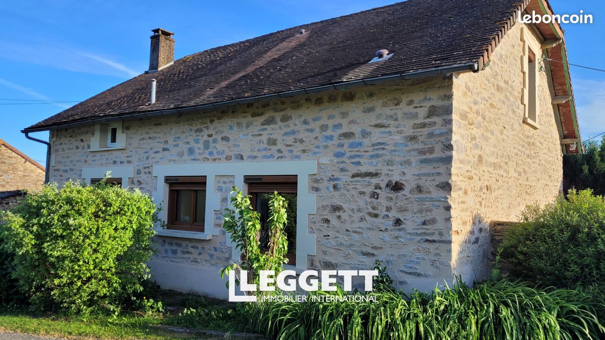 Maison 7 pièces 215 m² · à Chalais · 215 m² · 362 000 €