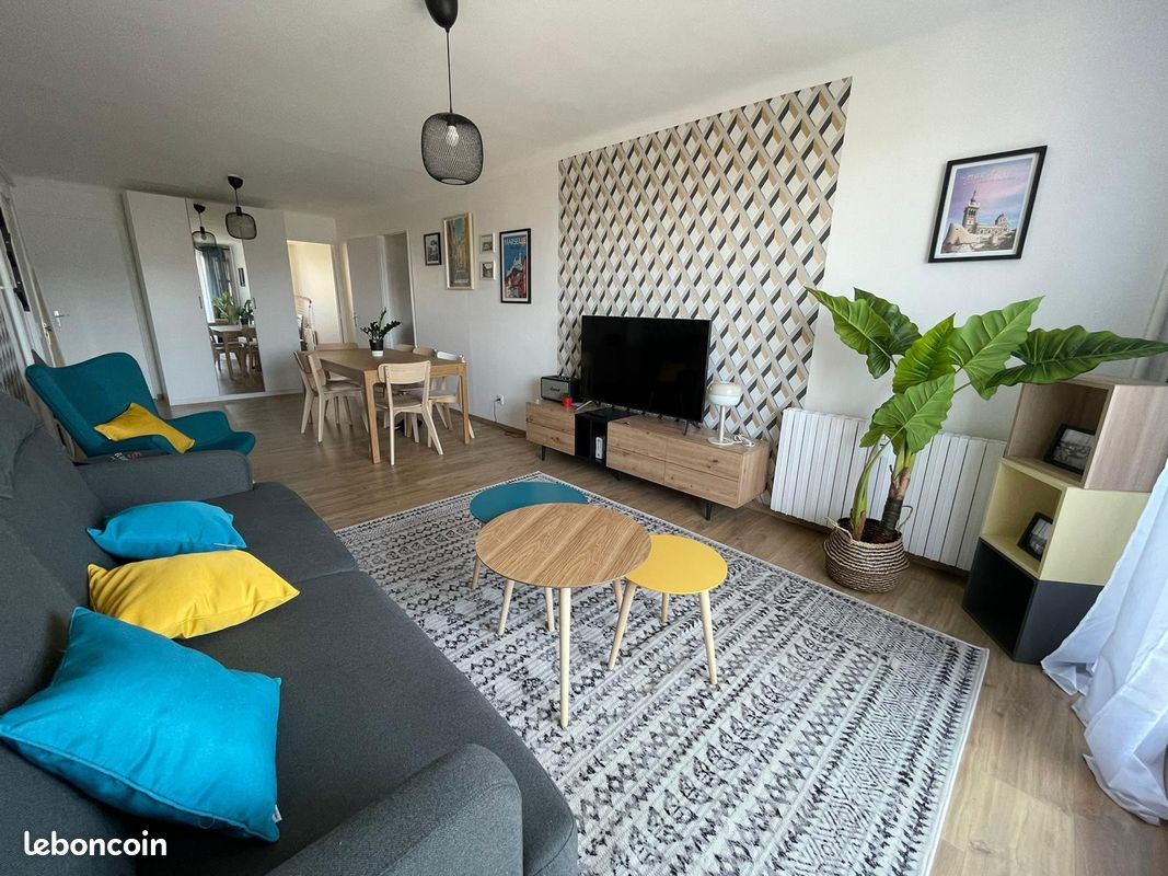 Appartement 5 pièces 92 m² · à Marseille · 92 m² · 575 €/mois
