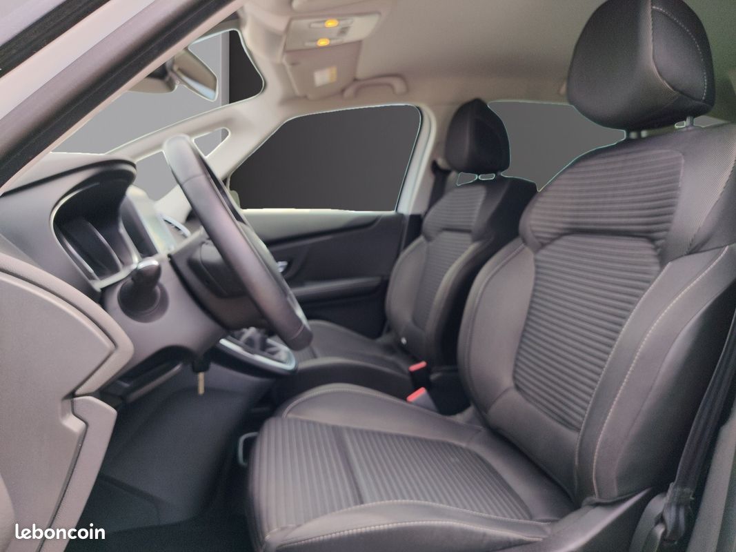 RENAULT SCENIC IV TCe 115 FAP Zen - Bluetooth - GPS - Clim Bizone - Garantie 12 mois (image 9)