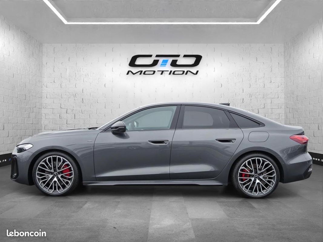 AUDI A5 e-hybrid 367 ch S tronic 7 Quattro S line (image 2)