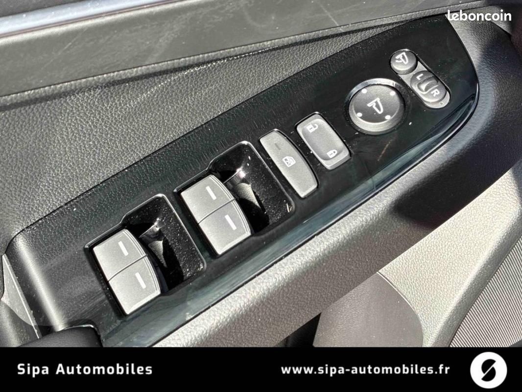 Honda HRV HR-V III e:HEV 1.5 i-MMD Advance 5p (image 26)