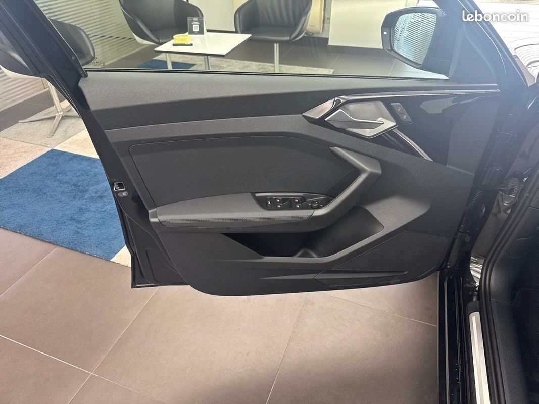 AUDI A1 Sportback 30 TFSI 116 ch S tronic 7 Design (image 26)