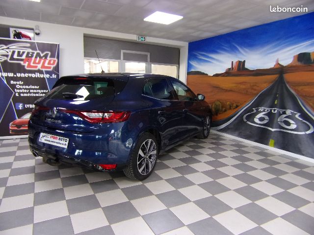 Renault Mégane IV 1.5 DCI 110cv Energy Bose Edition / Optionnée (image 2)