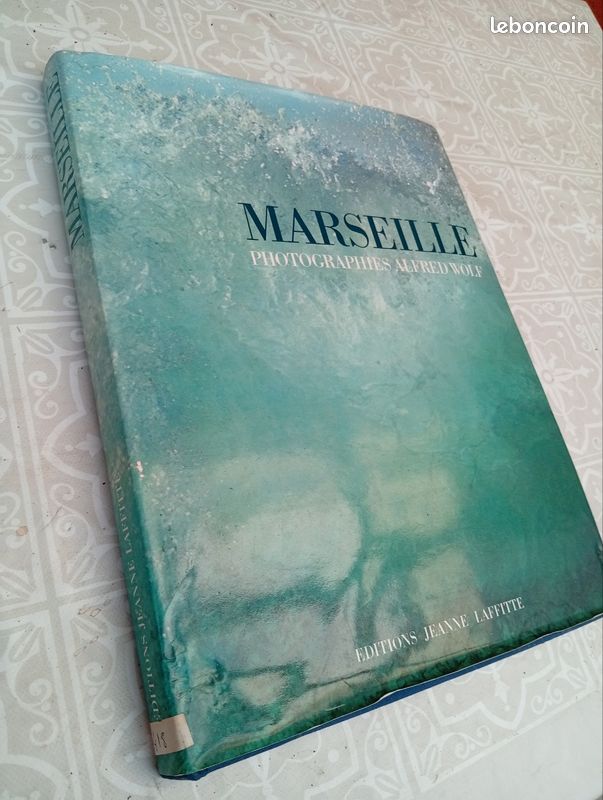 Livre Ancien Sur Marseille – Géographie – En Français – état Correct